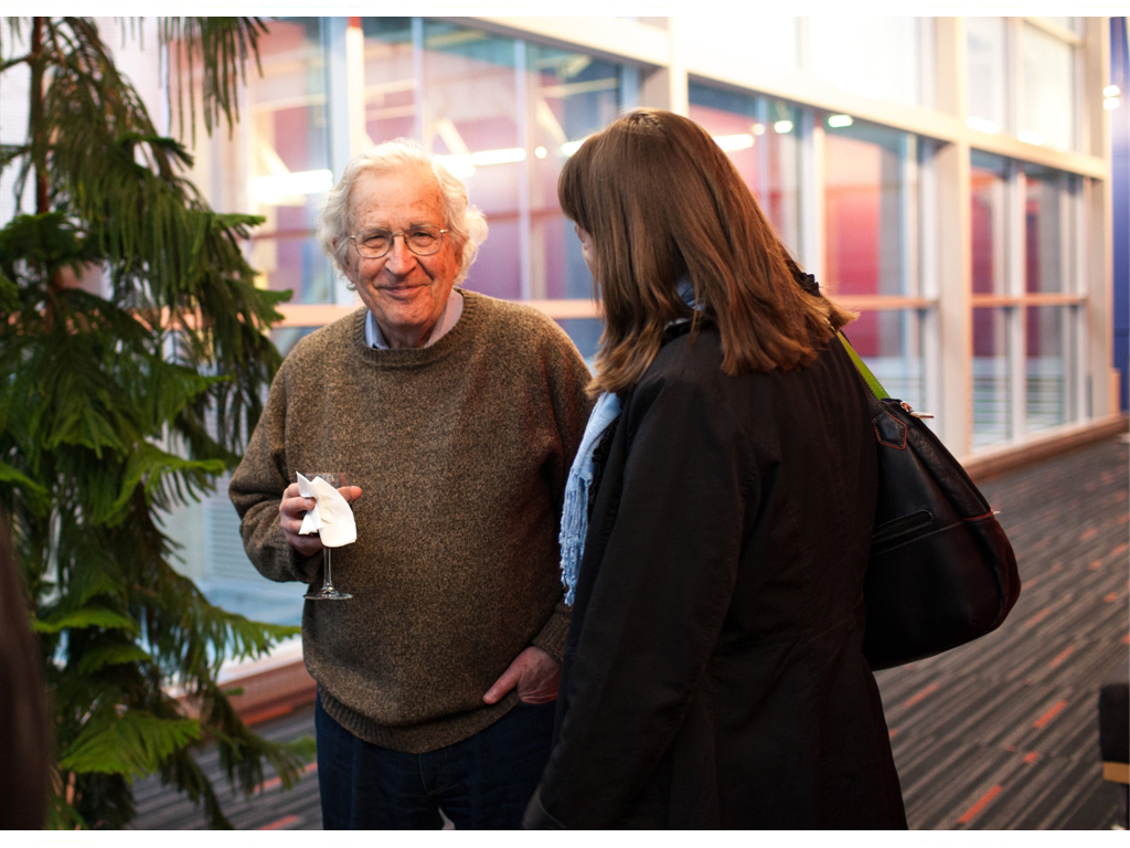 NoamChomsky_UQAM2013_25